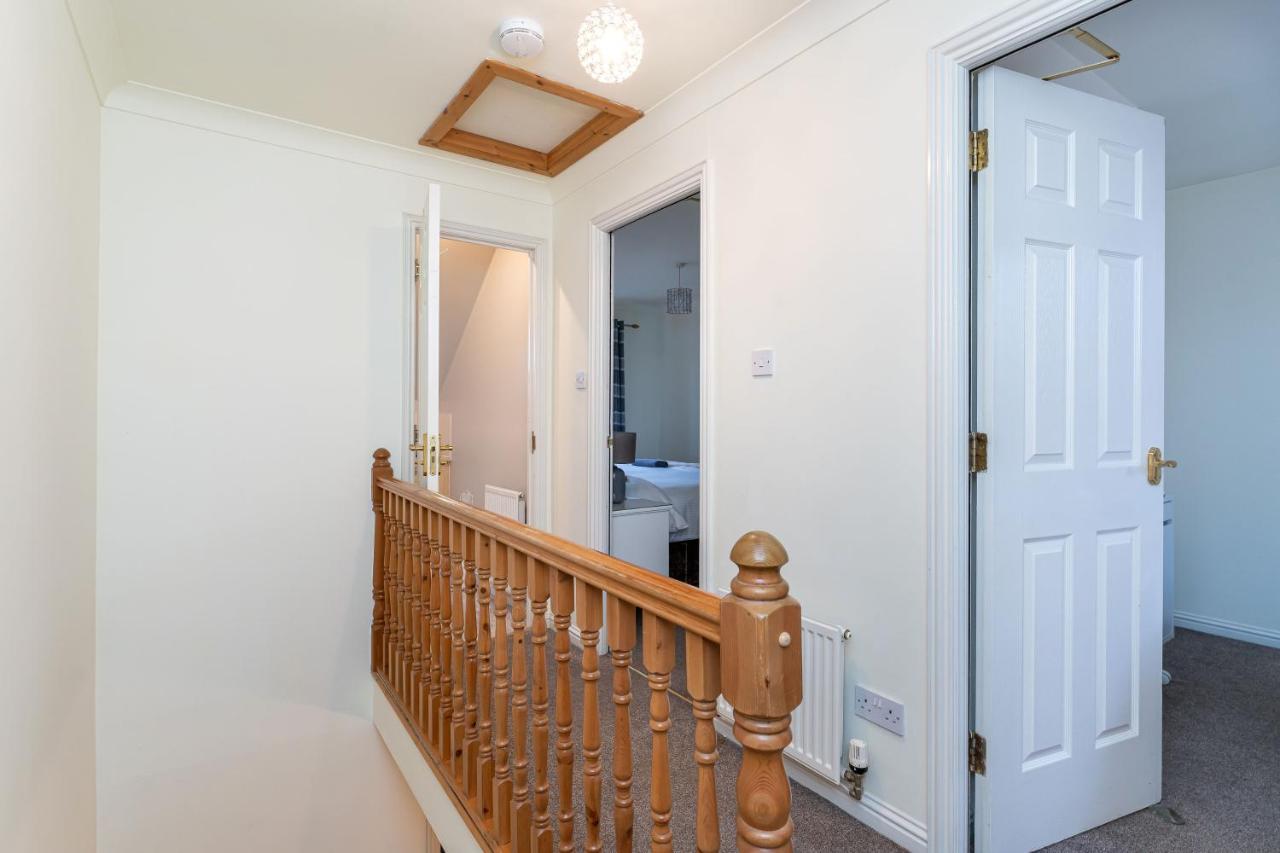 4 Bedroom Townhouse In ستيرلينج المظهر الخارجي الصورة
